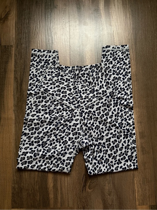 aerie Pants - OFFLINE by aerie Real Me High Waisted Leggings